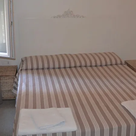 Guest house Nina Casetta De Trastevere Rome