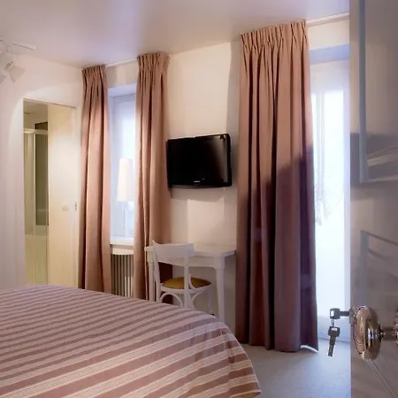 Nina Casetta De Trastevere 3*