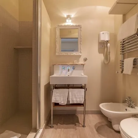 Gasthof Nina Casetta De Trastevere 3*